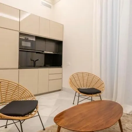 Margi Hanza Apartment *